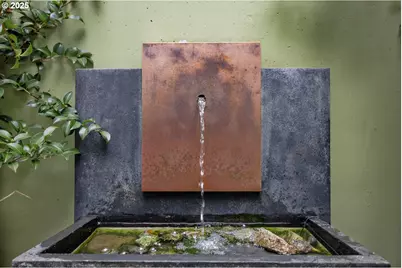 533 NE Holladay St #601, Portland, OR 97232 - Photo 21