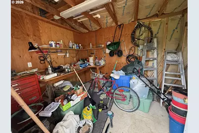 1216 E Third Ave, Sutherlin, OR 97479 - Photo 35