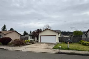 1216 E third Ave, Sutherlin, OR 97479 - Photo 47