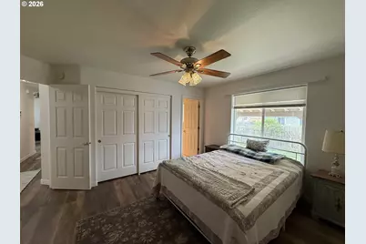 1216 E Third Ave, Sutherlin, OR 97479 - Photo 15