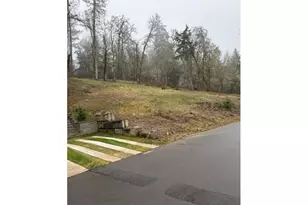 3574 Colony Oaks Dr, Eugene, OR 97401 - Photo 1