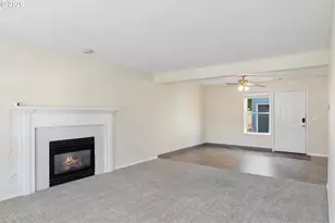 13661 SE Ellen Dr, Clackamas, OR 97015 - Photo 5