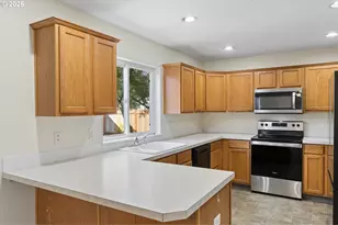 13661 SE Ellen Dr, Clackamas, OR 97015 - Photo 11