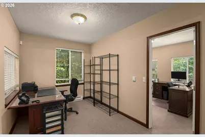 8040 SE Center St, Portland, OR 97206 - Photo 21