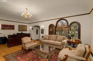 8040 SE Center St, Portland, OR 97206 - Photo 7