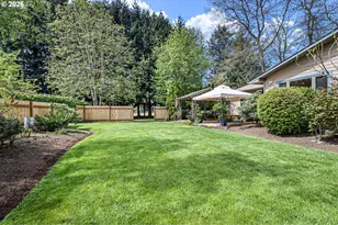 84 Green Ln, Eugene, OR 97404 - Photo 37