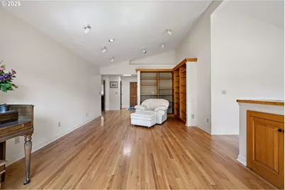 84 Green Ln, Eugene, OR 97404 - Photo 13