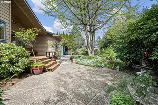 84 Green Ln, Eugene, OR 97404 - Photo 5