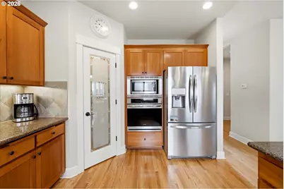 2454 Egret Ave, Salem, OR 97306 - Photo 9