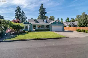 760 W Hickory St, Roseburg, OR 97471 - Photo 1