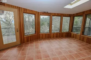 1033 SE Terrace Dr, Roseburg, OR 97470 - Photo 15