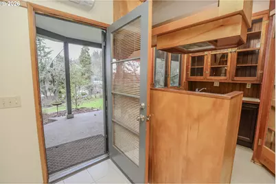 1033 SE Terrace Dr, Roseburg, OR 97470 - Photo 29