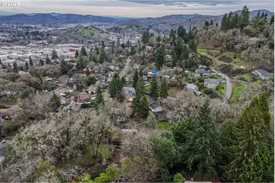 1033 SE Terrace Dr, Roseburg, OR 97470 - Photo 37