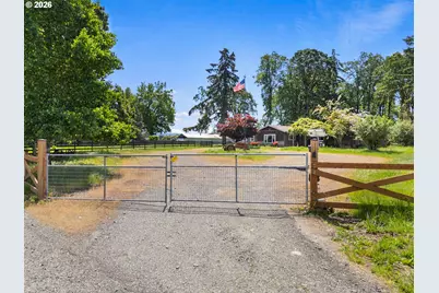 32300 S Ona Way, Molalla, OR 97038 - Photo 3
