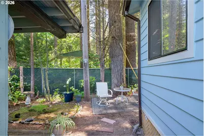 55636 McKenzie River Dr #9, Blue River, OR 97413 - Photo 17
