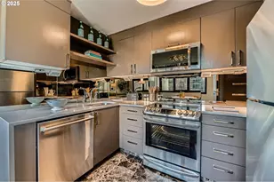 255 SW Harrison St, Portland, OR 97201 - Photo 13