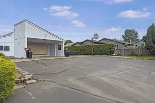 300 SE Goodnight Ave, Corvallis, OR 97333 - Photo 21