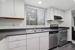 285 Cervantes, Lake Oswego, OR 97035 - Photo 13