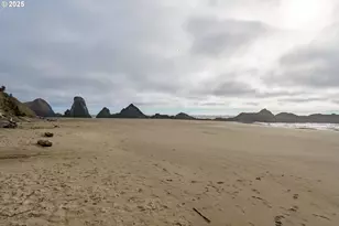 10350 NW Pacific Coast Hwy, Seal Rock, OR 97376 - Photo 37