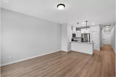 8176 SE Blanton St, Hillsboro, OR 97123 - Photo 5