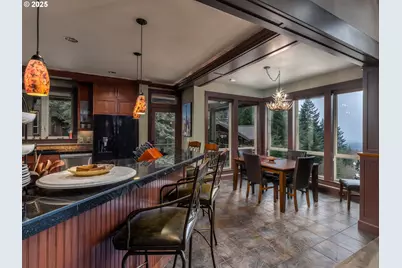 29510 NE 85th Cir, Camas, WA 98607 - Photo 7