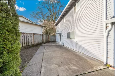 16615 Churchill Dr, Gladstone, OR 97027 - Photo 33