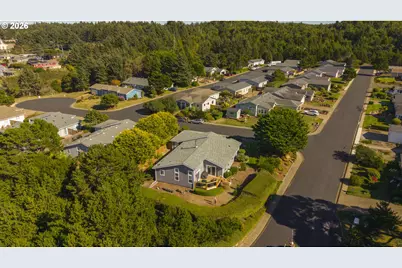 1260 SW Sailfish Loop, Waldport, OR 97394 - Photo 39