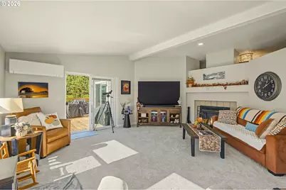 1260 SW Sailfish Loop, Waldport, OR 97394 - Photo 19