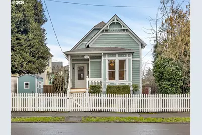 409 3rd St, Oregon City, OR 97045 - Photo 3