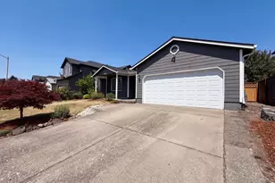 140 W 13th St, Lafayette, OR 97127 - Photo 15
