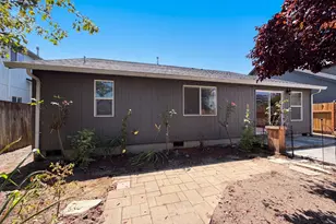 140 W 13th St, Lafayette, OR 97127 - Photo 13