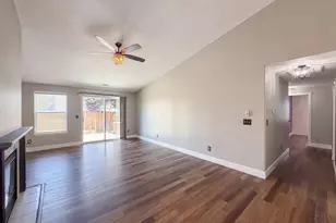 140 W 13th St, Lafayette, OR 97127 - Photo 3