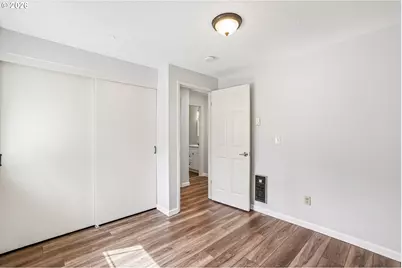 700 NE 132nd Ave, Vancouver, WA 98660 - Photo 9