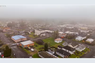 421 Davidson Ave, Woodland, WA 98674 - Photo 11