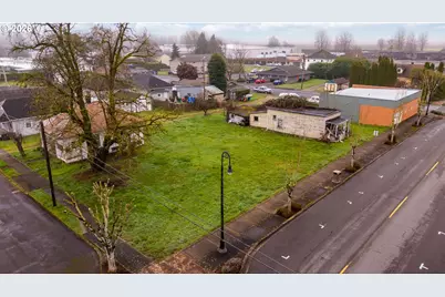 421 Davidson Ave, Woodland, WA 98674 - Photo 5