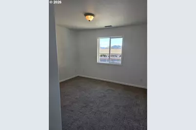 182 Woodduck St, Winston, OR 97496 - Photo 9