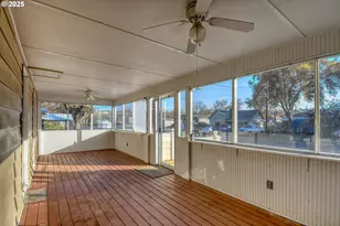 261 SW 2nd St, Pilot Rock, OR 97868 - Photo 27