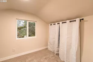 225 21st Ave, Sweet Home, OR 97386 - Photo 23