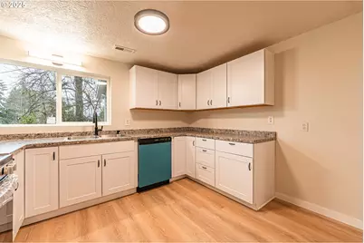 225 21st Ave, Sweet Home, OR 97386 - Photo 11