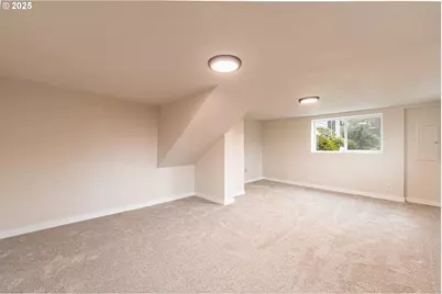 225 21st Ave, Sweet Home, OR 97386 - Photo 17