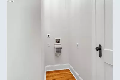 20 NW 16th Ave #8, Portland, OR 97209 - Photo 15