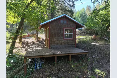 1250 Dry Creek Rd, Mosier, OR 97040 - Photo 41