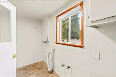 4268 Daisy St, Springfield, OR 97478 - Photo 13
