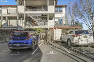 9837 NE Irving St, Portland, OR 97220 - Photo 31