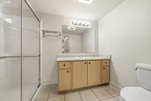 9837 NE Irving St, Portland, OR 97220 - Photo 25