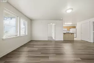 9837 NE Irving St, Portland, OR 97220 - Photo 11