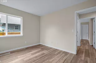 811 NW Meadows Dr, McMinnville, OR 97128 - Photo 23