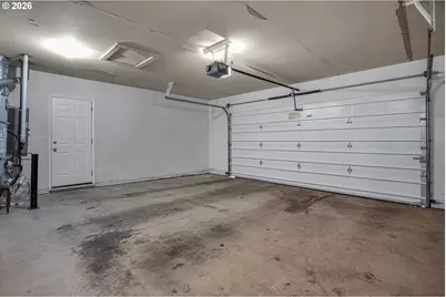 811 NW Meadows Dr, McMinnville, OR 97128 - Photo 41