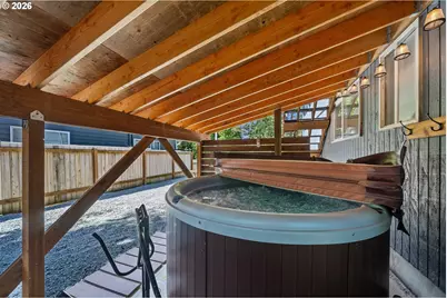 144 S Juniper St, Rockaway Beach, OR 97136 - Photo 25