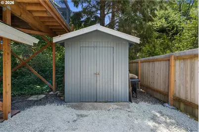 144 S Juniper St, Rockaway Beach, OR 97136 - Photo 29